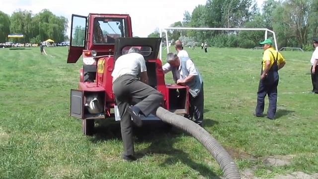 Боевое развертывание от прицепной мотопомпы МП-1600 смотреть онлайн