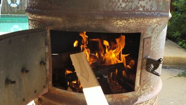 Обзор очага под казан из бочки. Год спустя. смотреть онлайн