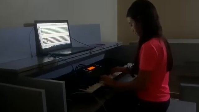 Soft mozart lebanon yara (11 years) playing Jingle bells PH with metronome. Preparatory level C смотреть онлайн