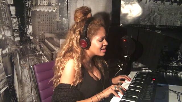 ADELE HELLO GERMANGLISH COVER by BB THOMAZ смотреть онлайн