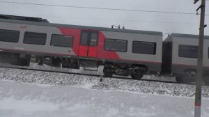 "Теплоласточка" Тепловоз ТЭП70БС-325 с электропоездом ЭС1П-009 №7011/7021 Москва - Муравьёво