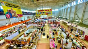 Областной продуктовый рынок в Екатеринбурге