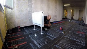 МОНТАЖ ОТОПЛЕНИЯ REHAU радиаторы в нишу