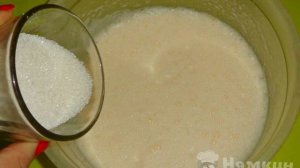 Шоколадный пирог с изюмом и орехами в духовке