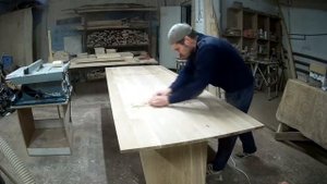 Стол из массива дуба