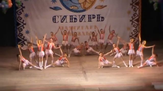 детский танец Физкульт ура! смотреть онлайн