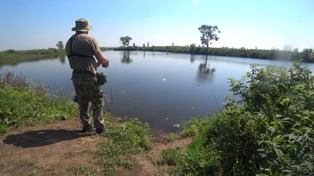 Рыбалка с рогаткой! Рогатка для рыбалки! Первый опыт стрельбы с рогатки! Slingshot fishing! 弹弓