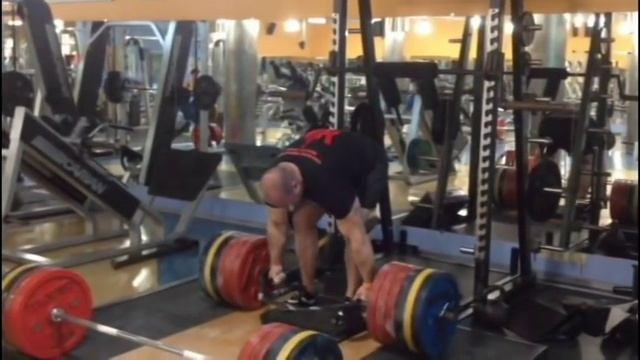 Konstantinovs max deadlift day