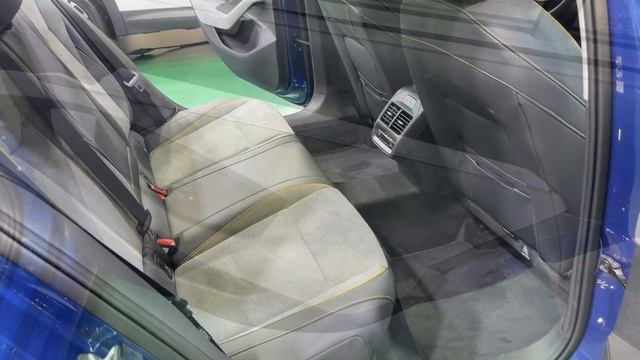 SKODA SUPERB 2024 - PRACTICALITY test, SMART dials & trunk space (Superb Combi iV) смотреть онлайн