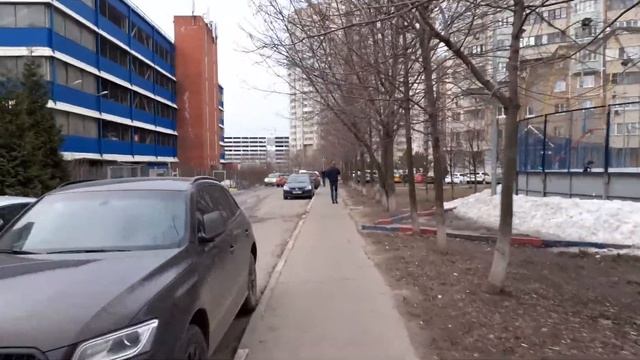 Одинцовский городской округ 3771 Трёхгорка, улица Чистяковой весна вечер