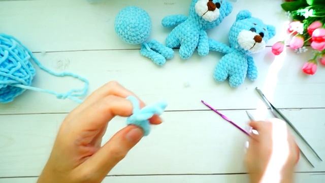 Маленький плюшевый мишка крючком .Подарок за 1 час. Подробный МК .Teddy bear Amigurumi . Часть 1