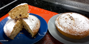 Кекс с изюмом