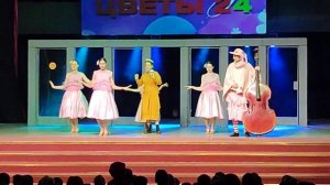 Танцевальный коллектив "Силуэт" и студия "Новый театр" - "Цветы"