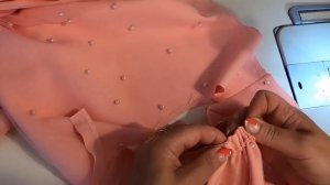 Обработка горловины косой бейкой изнутри с открытым срезом.mp4