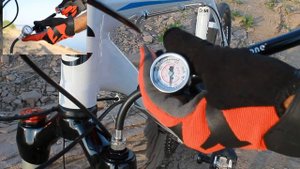 Насос высокого давления Airbone для вилок