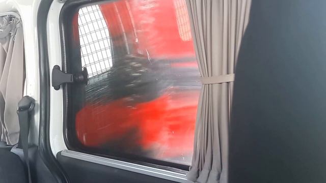 Мойка машины за 3 минуты и 1 лиру. смотреть онлайн