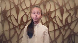 Стихи Есенина, читает  Ева Николаева