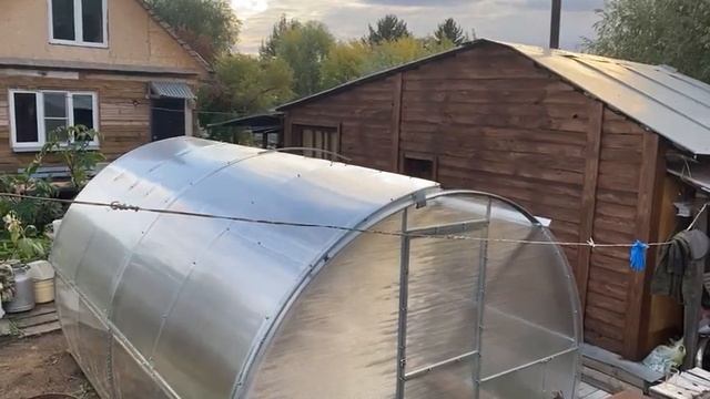 Теплица "Комфорт" с открывающейся крышей смотреть онлайн