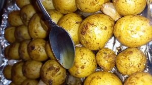 Как вкусно приготовить маленькие картошки/How to cook delicious small potatoes