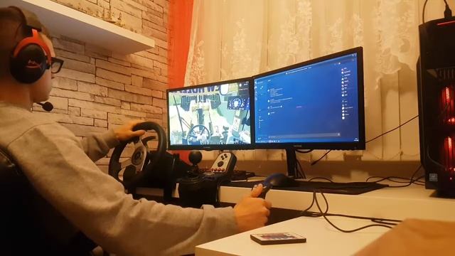 Farming Simulator - Logitech G25 & Extreme 3D Pro Joystick [TEST] смотреть онлайн