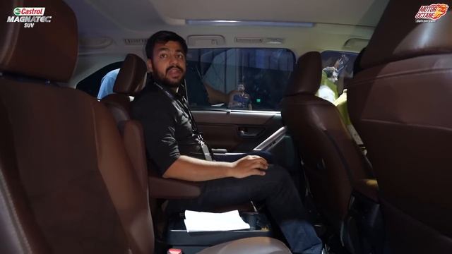 Toyota INNOVA HYCROSS - All Details! смотреть онлайн