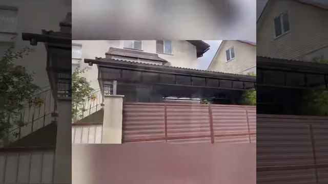 Навес из профильной трубы с покрытием из профнастила