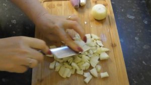 Морковь по - корейски с грецкими орехами