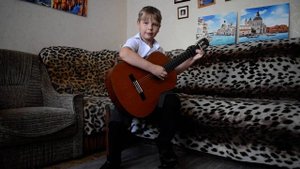№ 49.Степанюк Максим,10 лет "Ах, вы сени,мои сени" Гитара