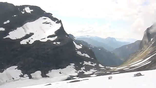 Прогулка к стене троллей. Норвегия -2017. смотреть онлайн