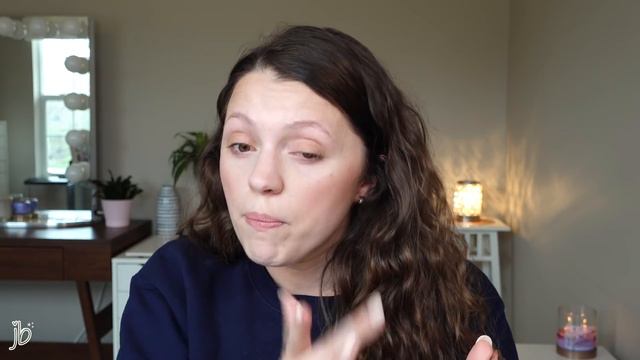 TRYING ZENDAYA'S MAKEUP TIPS // Some of these are GENIUS!!! смотреть онлайн