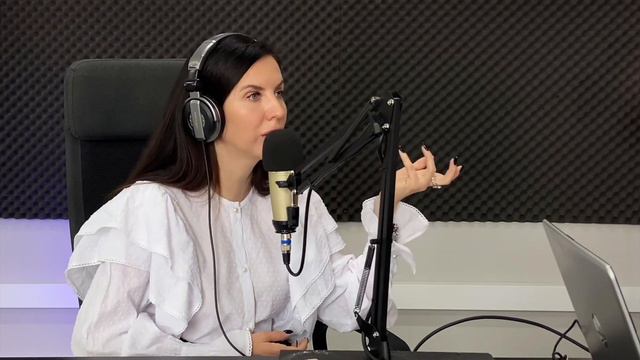 ПереЛИДоз. Как налить трафик в свои продажи и не сойти с ума | Анна Родина смотреть онлайн