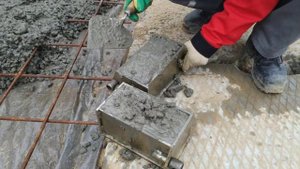 КОНТРОЛЬ КАЧЕСТВА БЕТОНА ИЗГОТОВЛЕНИЕ ОБРАЗЦОВ КУБОВ БЕТОНА ФОРМЫ 2ФК