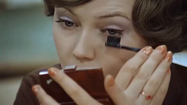 "Служебный роман" Каждое утро в нашем заведении начинается одинаково смотреть онлайн