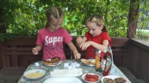 Бургер челлендж. Делаем очень вкусные бургеры!