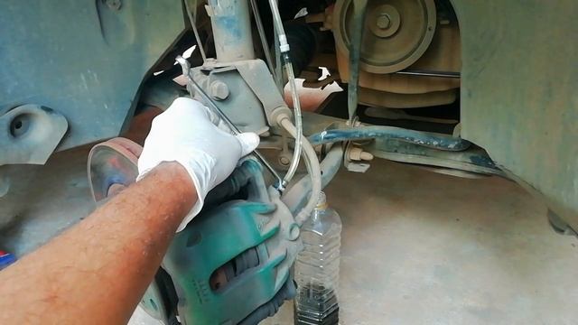 Flush and Change Brake Fluid Yourself | Car Brake Fluid Bleeding | Step by Step Guide смотреть онлайн