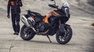 2021 KTM 1290 Super Adventure S | Adventure Tourer gets Tech, Better Ergos and Handling | Visordown