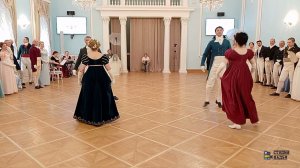 Менуэт Королевы. Первый большой ампирный бал у Разумовского. Assemblés. Видео: Алексей Лобачев