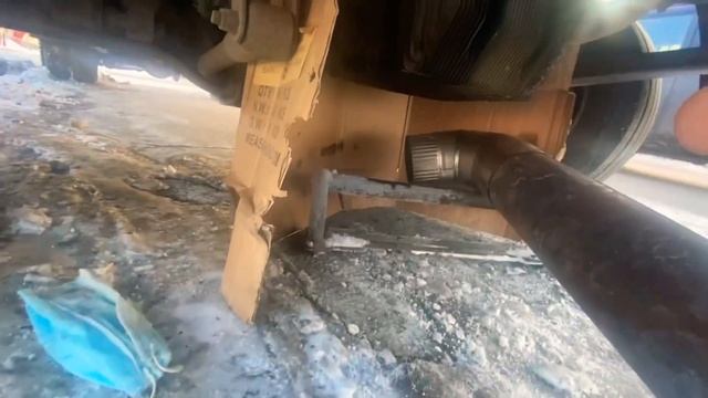 На эвакуаторе / Самый бюджетный способ завести машину зимой в -25 / Как отогреть машину в морозы смотреть онлайн