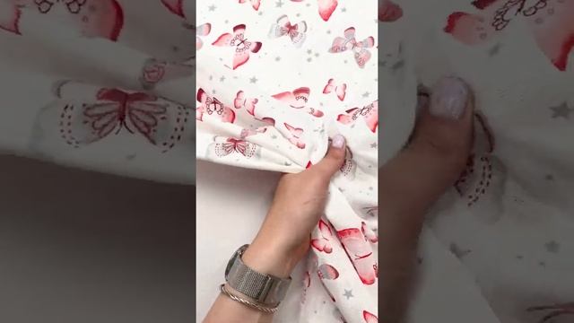 Красные и серые бабочки. TRMUP-12 смотреть онлайн