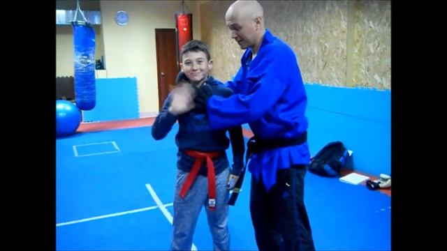 92. Выведение из Равновесия набегающего Партнера, Соперника. Детская Секция. смотреть онлайн