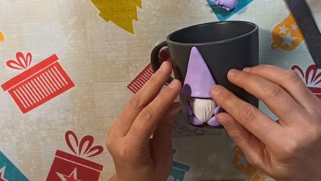 ???Мастер-класс: Скандинавский гном из полимерной глины \ Новогодний декор кружки. смотреть онлайн