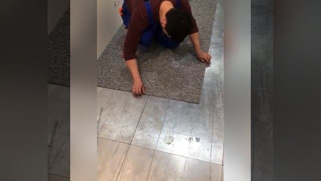 Фальшпол от производителя с люками в полу как это на практике