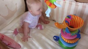 Ребёнка первый раз села!