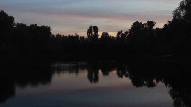 Киев. Труханов остров. Вечернее озеро / Kiev. Truhanov Island. Lake