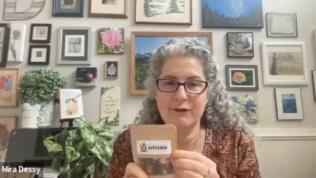 What's Inside My Conference Goodie Box? | Unboxing & Label Reading смотреть онлайн