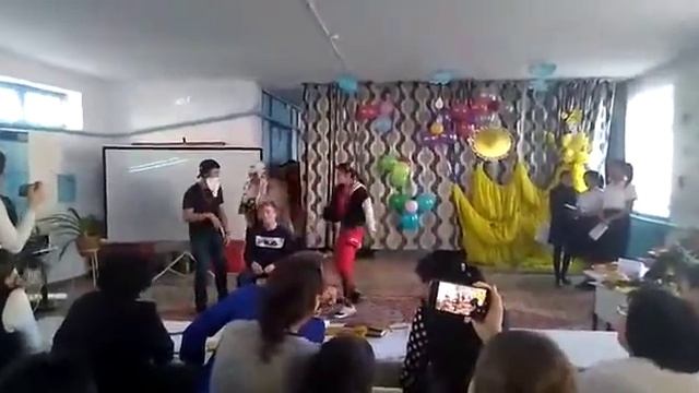 Осенний бал сценка смотреть онлайн