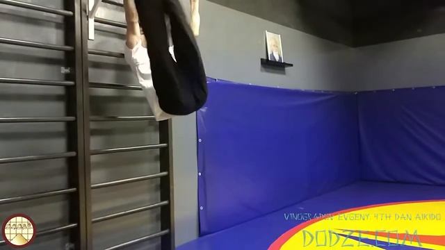 Упражнения на пресс дома. Для детей и родителей. смотреть онлайн