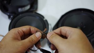 Benz W220 BOSE 6.5-inch Speakers test