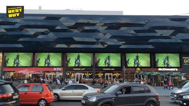 Реклама PUMA на медиафасаде ТРЦ "Ocean Plaza" смотреть онлайн