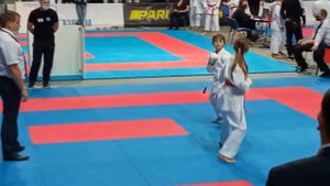 Девочки 8-9 лет: кумите